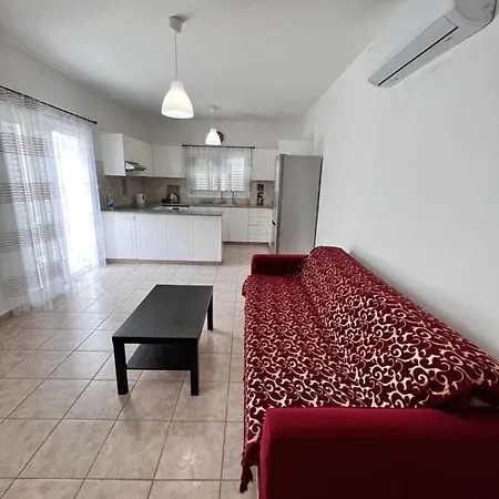 Feriehus Pafia Sunbeach Townhouse Paphos
